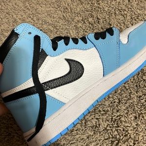 nike air jordan 1 retro high university blue shoes!
